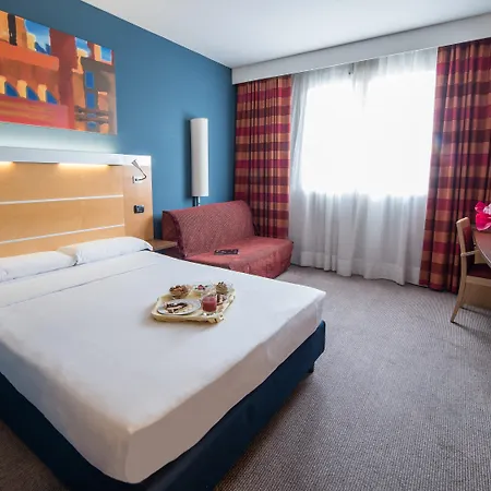 Idea Mirafiori Hotel Turim