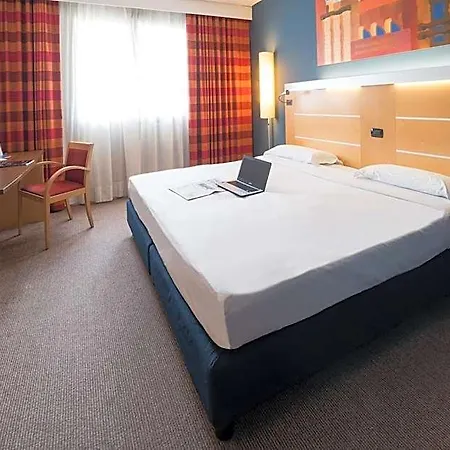 Hotel Idea Mirafiori 3*