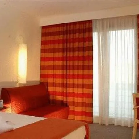 Idea Mirafiori Hotel 3*