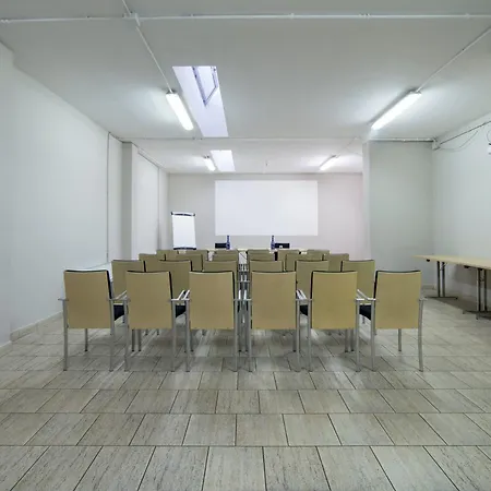 Idea Mirafiori Otel