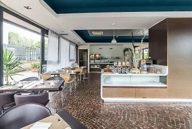 Idea Mirafiori Otel 3*