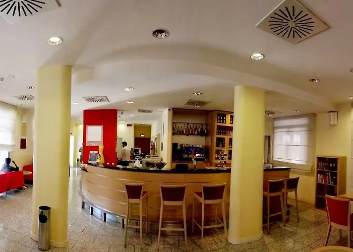 Hotel Idea Mirafiori 3*