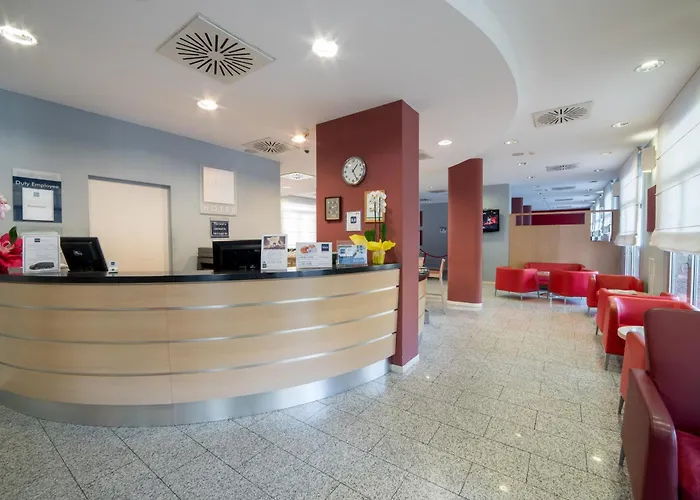 Idea Mirafiori 3* Turín